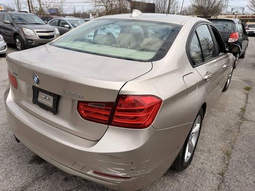 Champagne 2013 BMW 328 xDrive