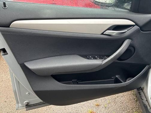 Silver 2014 BMW X1 xDrive 28i