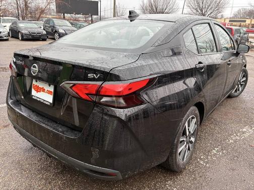 2021 Nissan Versa 1.6 SV