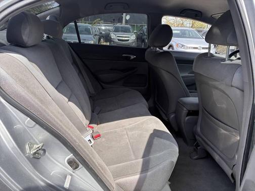 Alabaster Silver Metallic 2006 Honda Civic LX