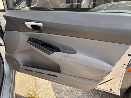 Alabaster Silver Metallic 2006 Honda Civic LX