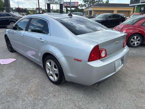 Gray 2012 Chevrolet Malibu LS