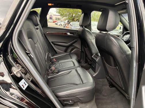 Black 2014 Audi SQ5 3.0T Prestige