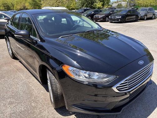 Tuxedo Black Metallic 2013 Ford Fusion SE