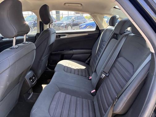 Tuxedo Black Metallic 2013 Ford Fusion SE