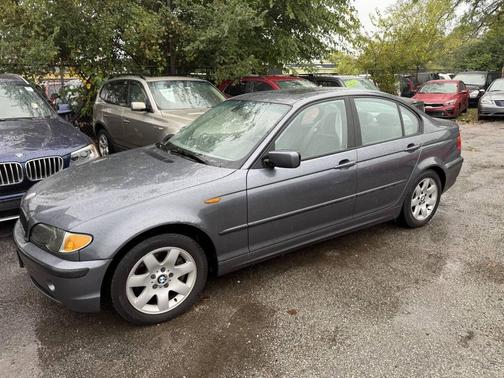 2003 BMW 325 325i 4dr Sedan