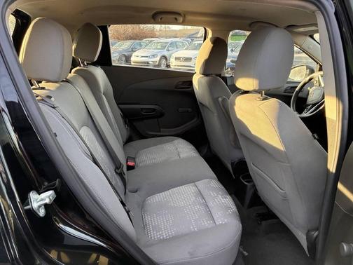 2020 Chevrolet Sonic FWD Hatchback 1FL 5-Door