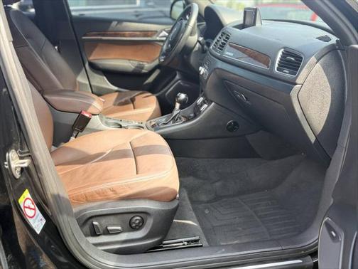2015 Audi Q3 2.0T Premium Plus