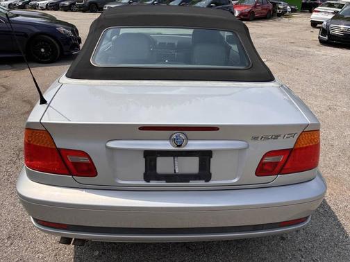 2004 BMW 325 Ci