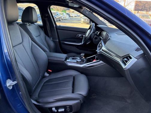 2020 BMW 330 xDrive