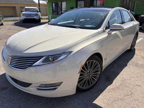 Platinum Dune Metallic Tri-Coat 2015 Lincoln MKZ Base