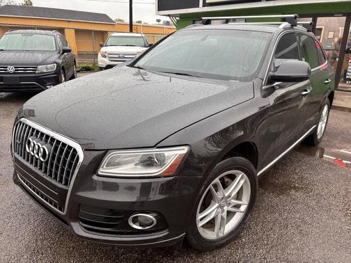 Daytona Gray Pearl Effect 2016 Audi Q5 2.0T Premium Plus