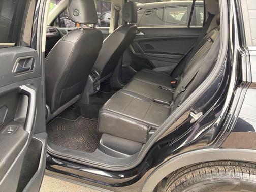 2020 Volkswagen Tiguan 2.0T SE