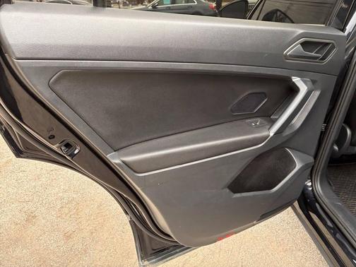 2020 Volkswagen Tiguan 2.0T SE