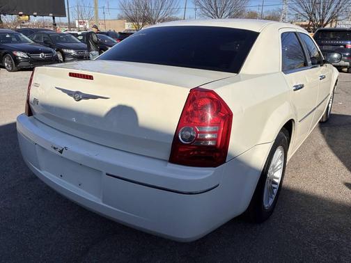 2010 Chrysler 300 Touring