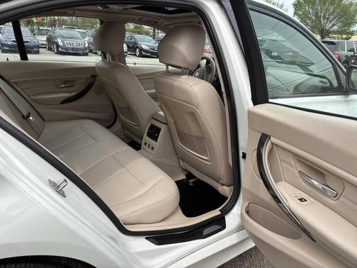 White 2013 BMW 328 xDrive