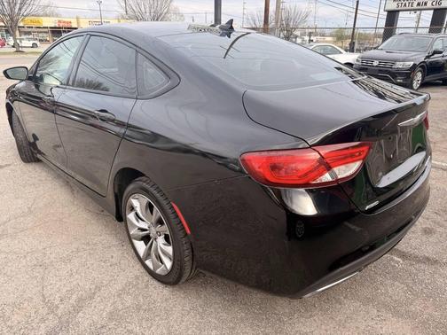 Black Clearcoat 2015 Chrysler 200 S
