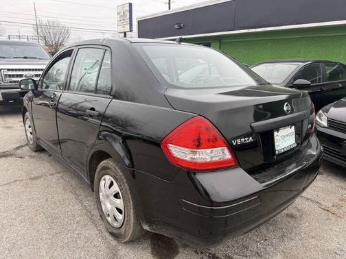 2011 Nissan Versa 1.6