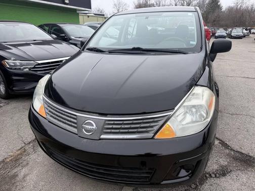 2011 Nissan Versa 1.6