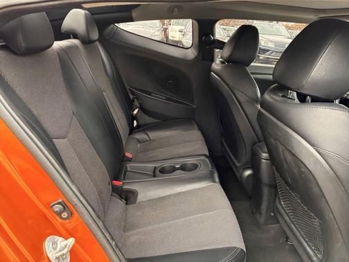 2012 Hyundai Veloster Base