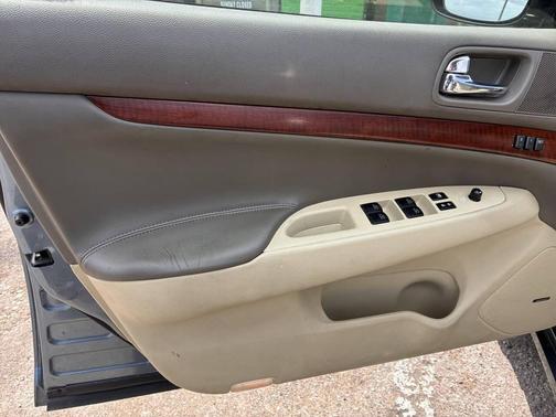 Blue 2009 INFINITI G37x Base