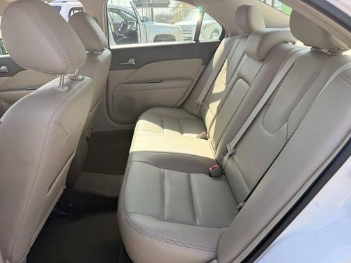 2011 Ford Fusion SEL