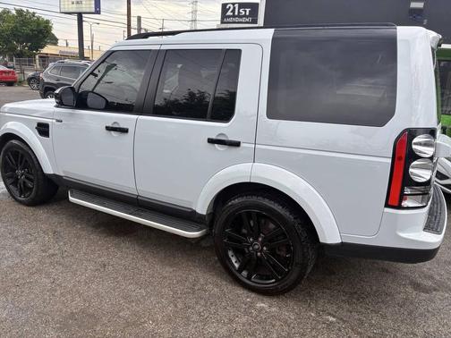 White 2016 Land Rover LR4 Base