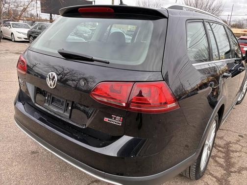 2017 Volkswagen Golf Alltrack TSI SEL