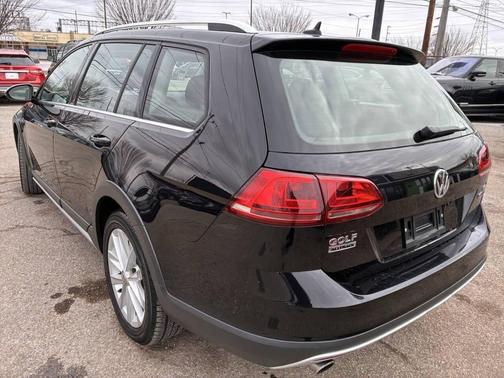 2017 Volkswagen Golf Alltrack TSI SEL