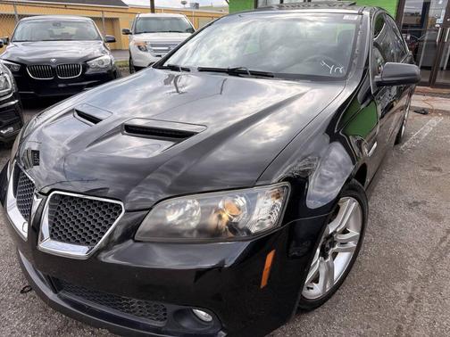 2009 Pontiac G8 Base w/Bluetooth 4dr Sedan