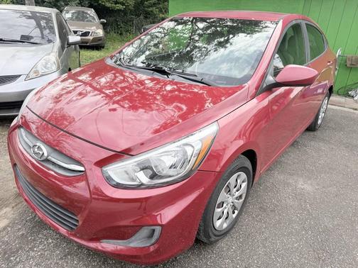 Boston Red Metallic 2017 Hyundai Accent SE