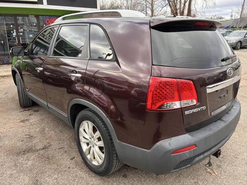 2011 Kia Sorento EX