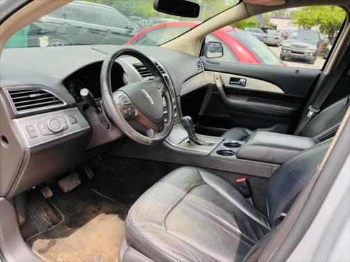 2013 Lincoln MKX Base