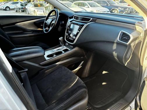 Brilliant Silver Metallic 2018 Nissan Murano SV