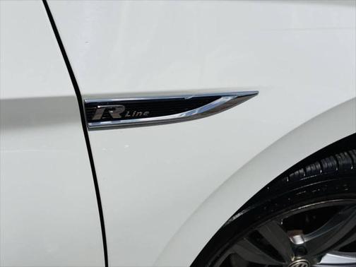 2019 Volkswagen Jetta 1.4T R-Line