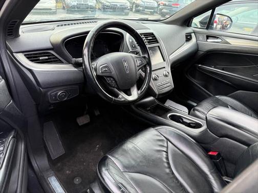 2015 Lincoln MKC Base