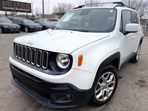 Alpine White 2016 Jeep Renegade Latitude