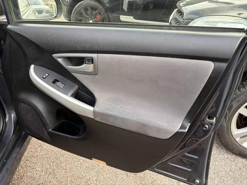 2013 Toyota Prius Five