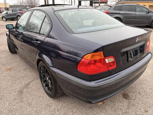 1999 BMW 323 i
