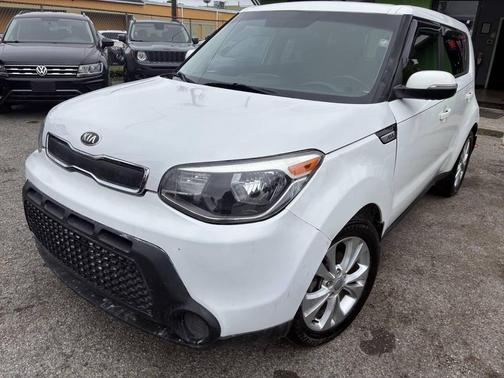 Clear White 2014 Kia Soul +