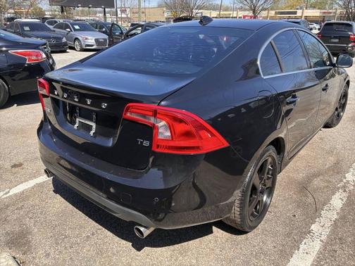 Black Sapphire Metallic 2012 Volvo S60 T5