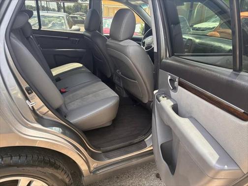 2012 Hyundai SANTA FE SE