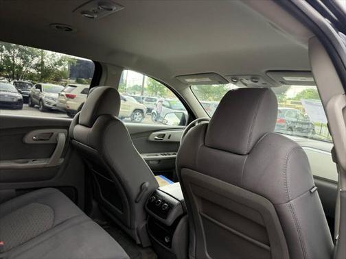 2012 Chevrolet Traverse LS