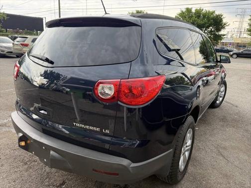 2012 Chevrolet Traverse LS