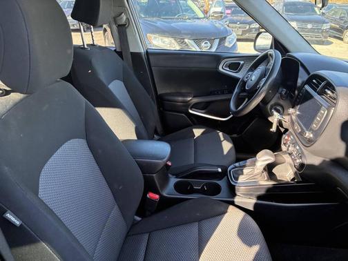 2022 Kia Soul S 4dr Crossover
