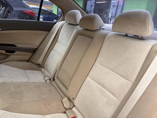 Gold 2009 Honda Accord 2.4 LX