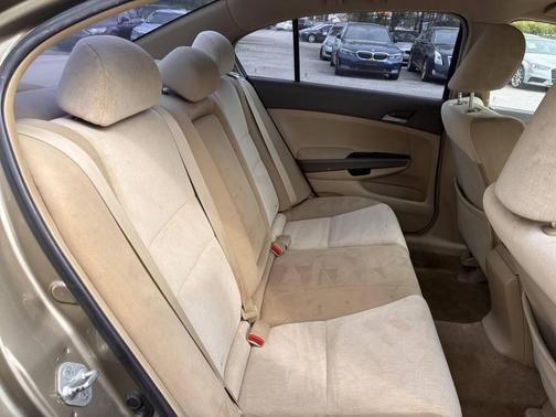 Gold 2009 Honda Accord 2.4 LX