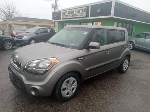 2013 Kia Soul Base
