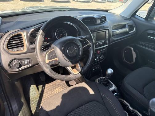 Anvil 2016 Jeep Renegade Latitude