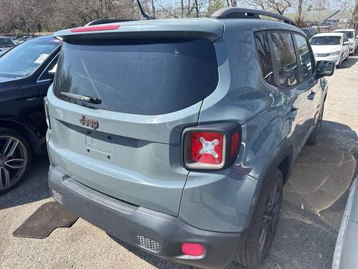 Anvil 2016 Jeep Renegade Latitude